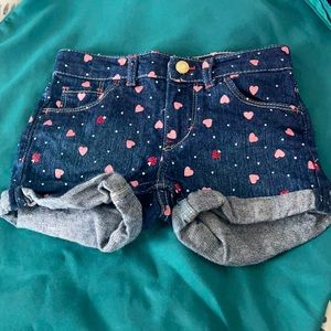 Girl Levi shorts